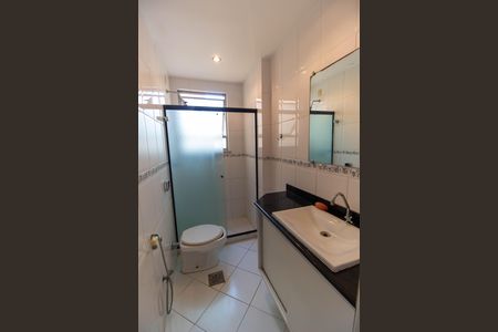 Apartamento à venda com 70m², 2 quartos e 1 vaga Apartamento à venda com 70m², 2 quartos e 1 vagaBanheiro da Suíte