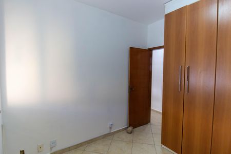 Apartamento à venda com 70m², 2 quartos e 1 vaga Apartamento à venda com 70m², 2 quartos e 1 vaga Suíte