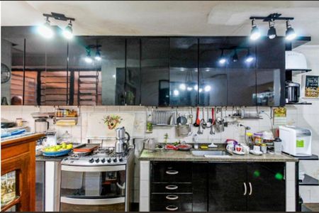 Casa de condomínio à venda com 161m², 4 quartos e 2 vagas Casa de condomínio à venda com 161m², 4 quartos e 2 vagasFoto 07