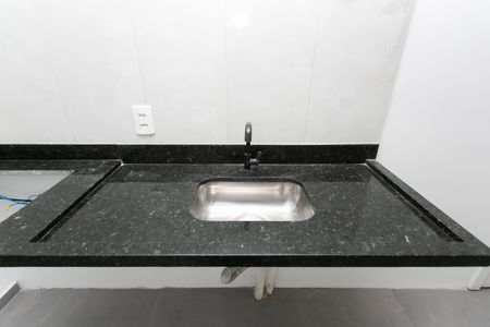 Apartamento para alugar com 34m², 2 quartos e sem vaga Apartamento para alugar com 34m², 2 quartos e sem vagaCozinha / Pia