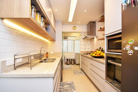 Apartamento à venda com 102m², 2 quartos e 1 vaga Apartamento à venda com 102m², 2 quartos e 1 vagacozinha