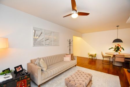 Apartamento à venda com 102m², 2 quartos e 1 vaga Apartamento à venda com 102m², 2 quartos e 1 vagaSala de estar