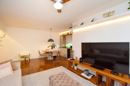 Apartamento à venda com 102m², 2 quartos e 1 vaga Apartamento à venda com 102m², 2 quartos e 1 vagaSala de estar