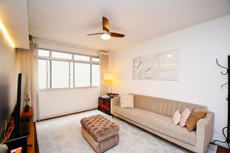 Sala de estar de apartamento à venda com 2 quartos, 102m² em Jardim Paulista, São Paulo
