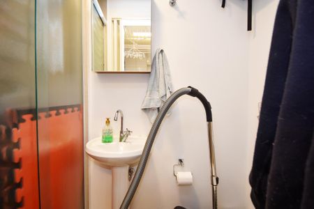 Apartamento à venda com 102m², 2 quartos e 1 vaga Apartamento à venda com 102m², 2 quartos e 1 vagabanheiro de serviçø