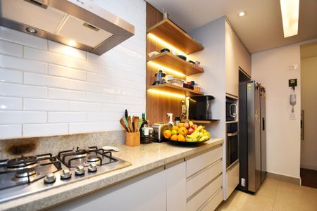 Apartamento à venda com 102m², 2 quartos e 1 vaga Apartamento à venda com 102m², 2 quartos e 1 vagacozinha