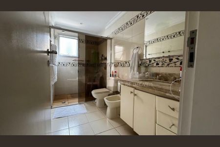 Apartamento à venda com 162m², 4 quartos e 2 vagas