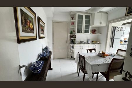 Apartamento à venda com 162m², 4 quartos e 2 vagas