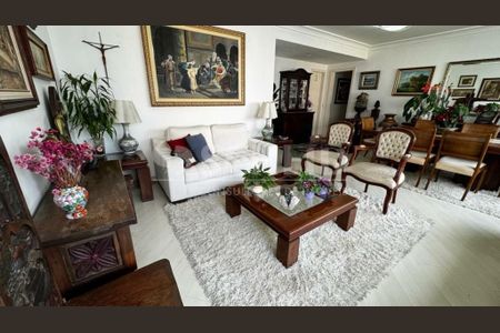 Apartamento à venda com 162m², 4 quartos e 2 vagas