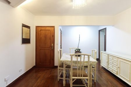 Apartamento para alugar com 63m², 2 quartos e 1 vagaSala 