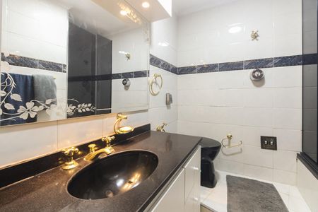 Apartamento para alugar com 63m², 2 quartos e 1 vagaBanheiro 