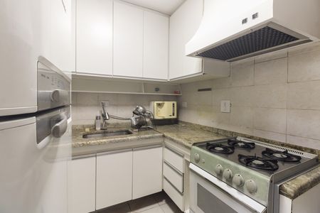 Apartamento para alugar com 63m², 2 quartos e 1 vagaCozinha 