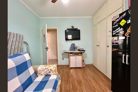 Casa à venda com 217m², 4 quartos e 5 vagas Casa à venda com 217m², 4 quartos e 5 vagasQuarto 3