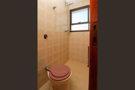 Apartamento para alugar com 170m², 3 quartos e 3 vagasBanheiro de serviço