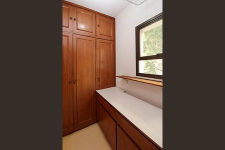 Apartamento para alugar com 170m², 3 quartos e 3 vagasQuarto de serviço 