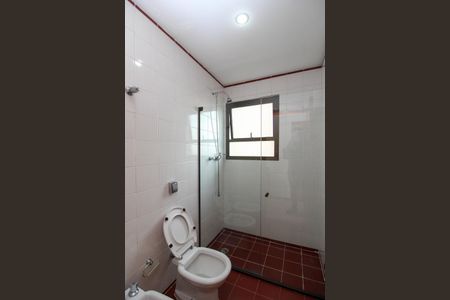 Apartamento para alugar com 170m², 3 quartos e 3 vagasBanheiro Suíte 1