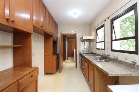 Apartamento para alugar com 170m², 3 quartos e 3 vagasCozinha 