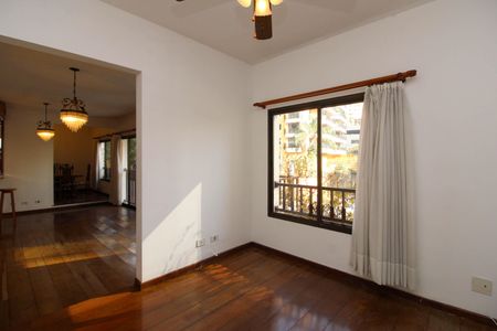Apartamento para alugar com 170m², 3 quartos e 3 vagasSala 2