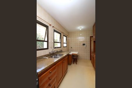Apartamento para alugar com 170m², 3 quartos e 3 vagasCozinha 