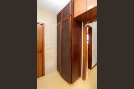 Apartamento para alugar com 170m², 3 quartos e 3 vagasÁrea de Serviço