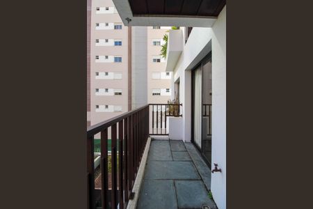 Apartamento para alugar com 170m², 3 quartos e 3 vagas Varanda Sala