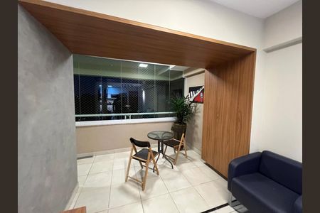 Sala de apartamento para alugar com 1 quarto, 67m² em Chácaras Alto da Glória, Goiânia