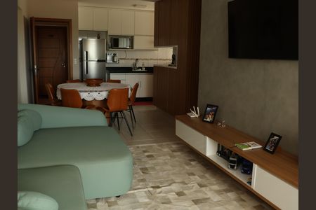 Sala de apartamento para alugar com 1 quarto, 67m² em Chácaras Alto da Glória, Goiânia