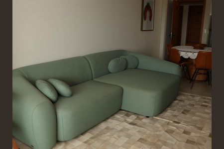 Sala de apartamento para alugar com 1 quarto, 67m² em Chácaras Alto da Glória, Goiânia