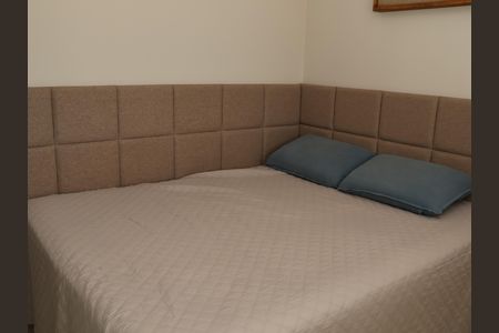Suíte de apartamento para alugar com 1 quarto, 67m² em Chácaras Alto da Glória, Goiânia