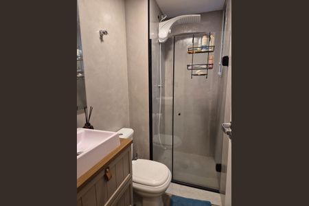 Apartamento à venda com 65m², 3 quartos e 1 vaga Apartamento à venda com 65m², 3 quartos e 1 vagaBanheiro social