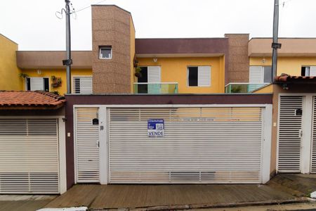 Fachada de casa à venda com 3 quartos, 82m² em Vila Lucia, São Paulo