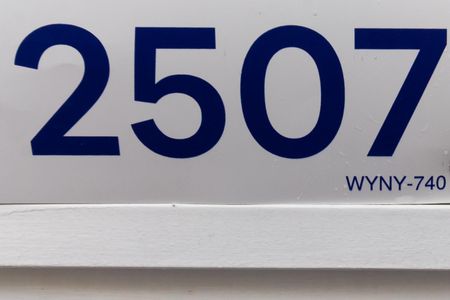 Placa de casa à venda com 3 quartos, 82m² em Vila Lucia, São Paulo