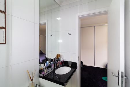 Casa à venda com 82m², 3 quartos e 2 vagas Casa à venda com 82m², 3 quartos e 2 vagasBanheiro da Suíte