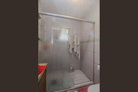 Casa à venda com 120m², 3 quartos e 1 vagaBanheiro