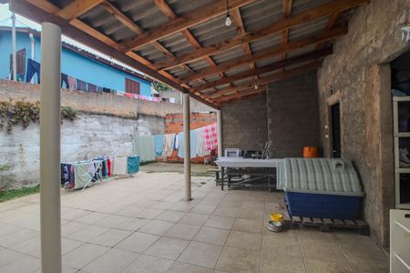Casa à venda com 120m², 3 quartos e 1 vagaQuintal
