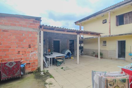 Casa à venda com 120m², 3 quartos e 1 vagaQuintal