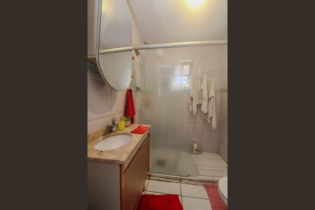 Casa à venda com 120m², 3 quartos e 1 vagaBanheiro