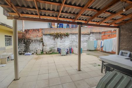 Casa à venda com 120m², 3 quartos e 1 vagaQuintal