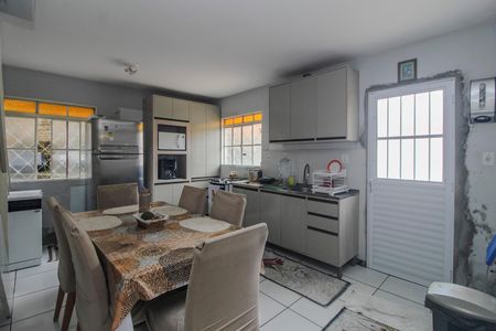 Cozinha de casa à venda com 3 quartos, 120m² em Santa Tereza, Porto Alegre