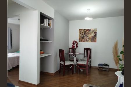Sala de apartamento para alugar com 2 quartos, 48m² em Vila Carrão, São Paulo