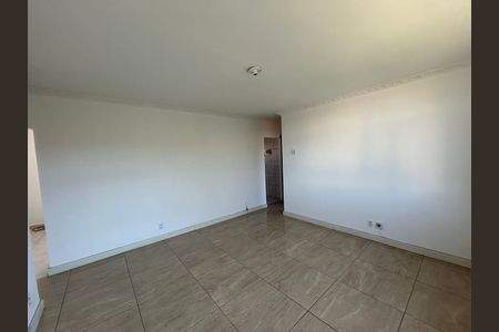 Apartamento à venda com 65m², 3 quartos e sem vagaSala