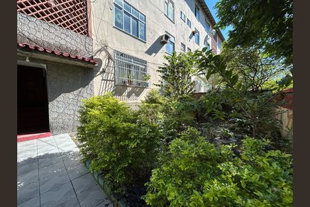 Apartamento à venda com 65m², 3 quartos e sem vagaÁrea comum