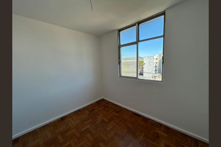 Apartamento à venda com 65m², 3 quartos e sem vagaQuarto 2