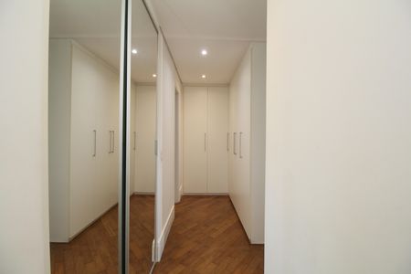 Apartamento para alugar com 97m², 2 quartos e 2 vagasCloset da suíte