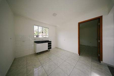Casa para alugar com 50m², 2 quartos e 1 vaga Casa para alugar com 50m², 2 quartos e 1 vagaSala/Cozinha