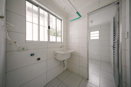 Casa para alugar com 50m², 2 quartos e 1 vaga Casa para alugar com 50m², 2 quartos e 1 vagaÁrea de Serviço