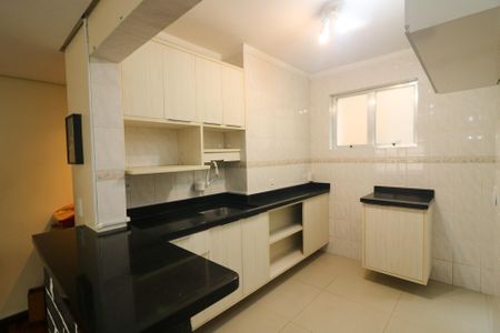 Apartamento para alugar com 67m², 3 quartos e 1 vagaCozinha e Área de Serviço