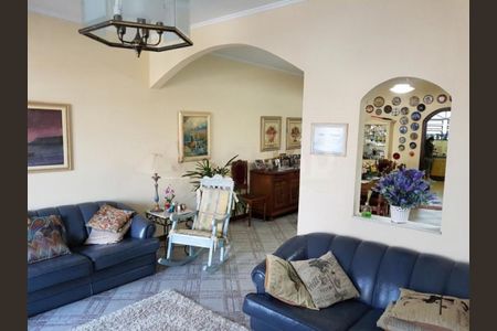 Casa à venda com 3 quartos, 159m² em Jardim Prudência, São Paulo