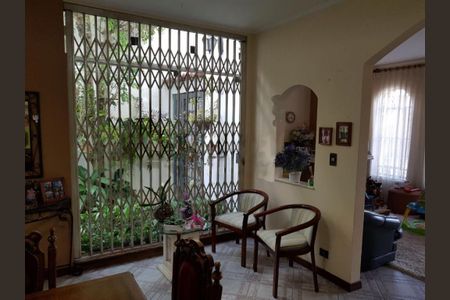 Casa à venda com 3 quartos, 159m² em Jardim Prudência, São Paulo