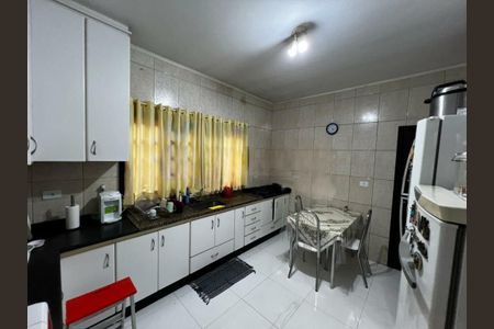 Casa à venda com 3 quartos, 360m² em Jardim Dom Bosco, São Paulo